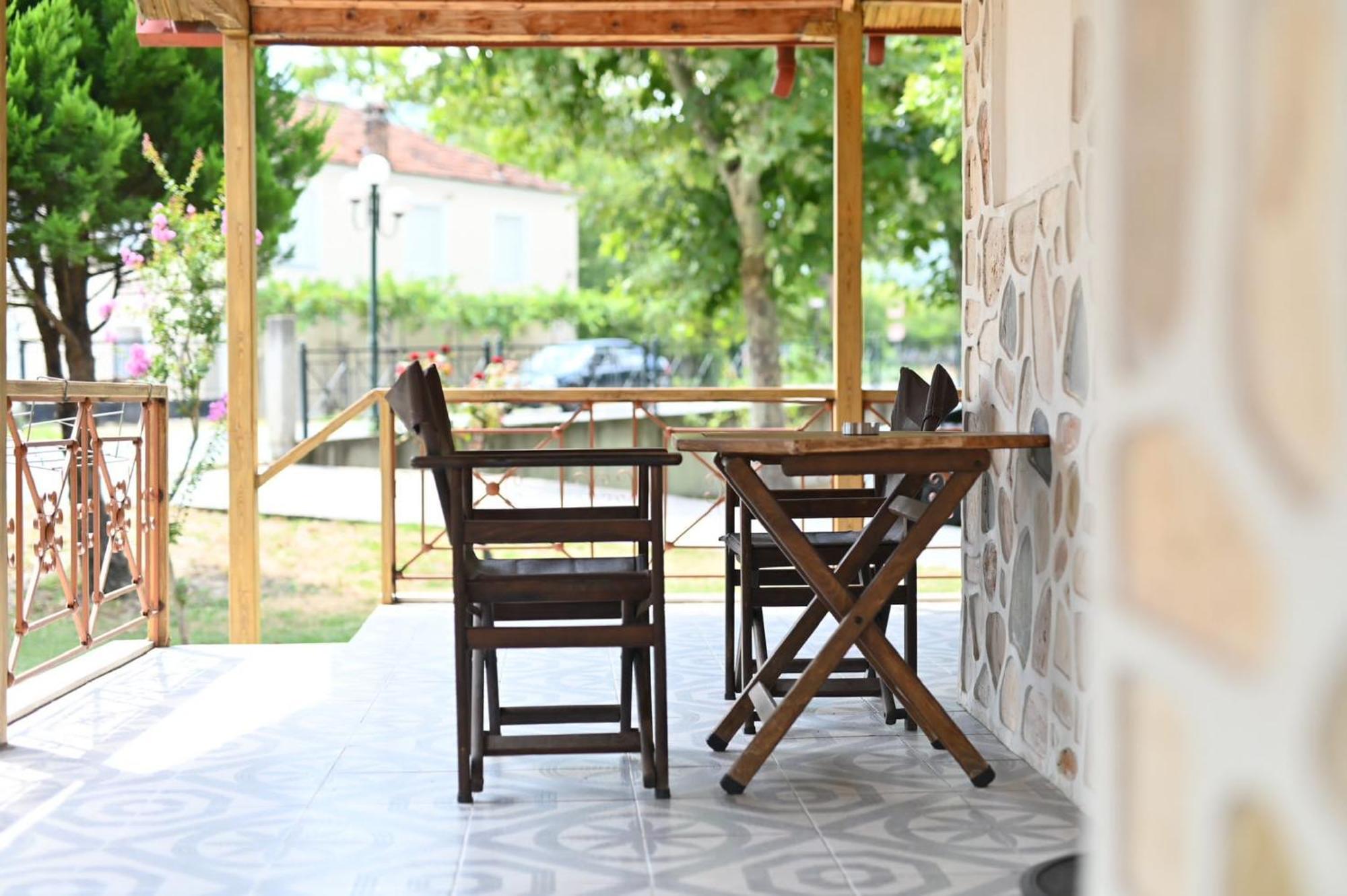 Agnandi Apartment
