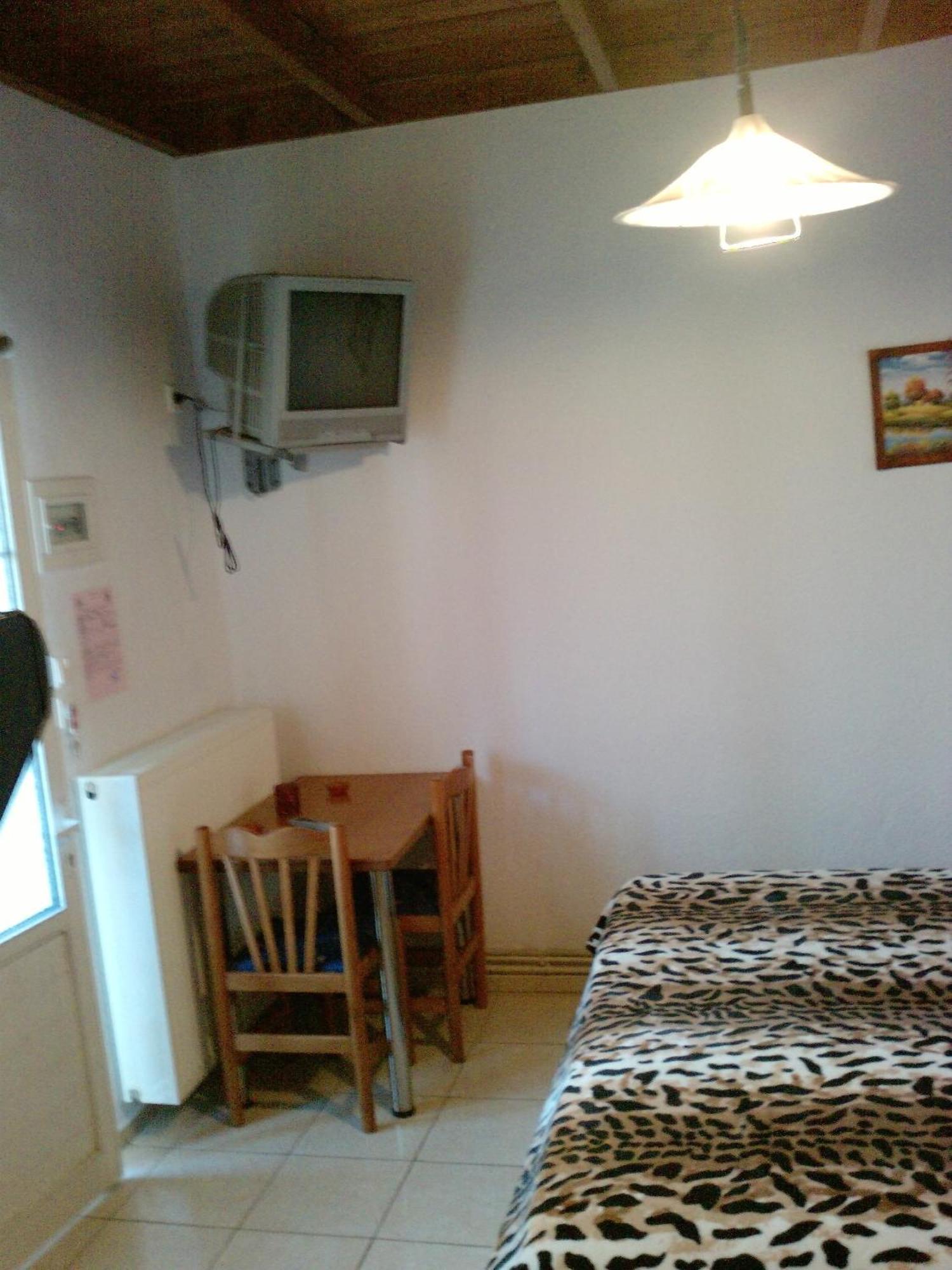 Agnandi Apartment *